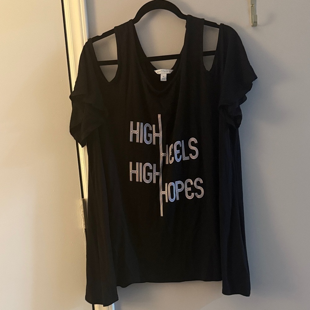 Chic Black Cold Shoulder Tee with Graphic Text
